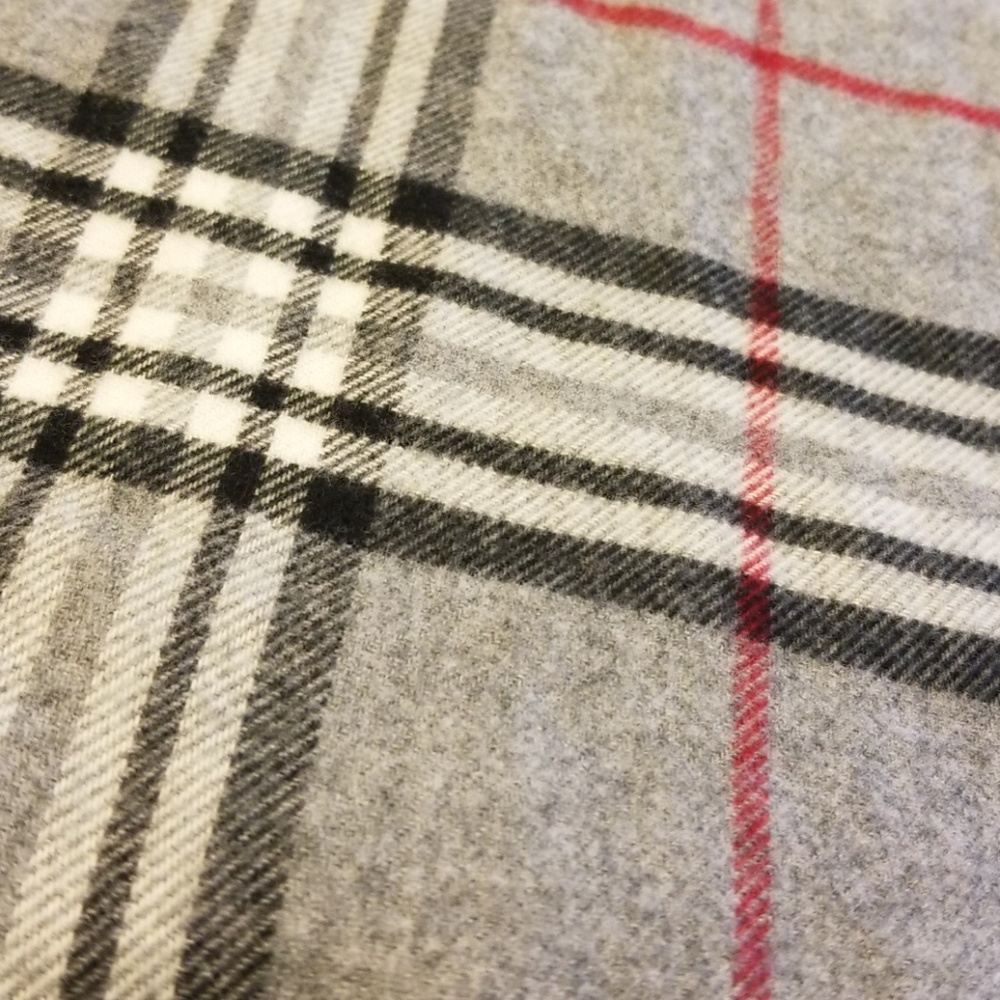 ๐ CROFT & BARROW SCARF - Picture 2 of 8